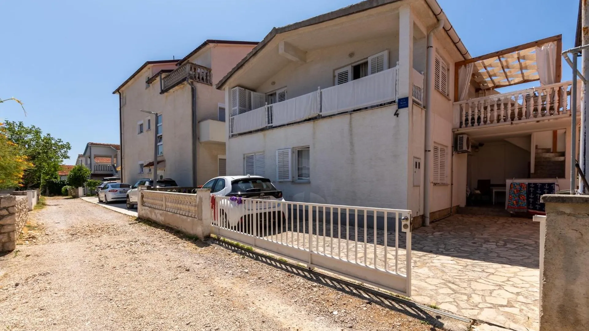 Apartment Siranovic ニン 0*,  クロアチア