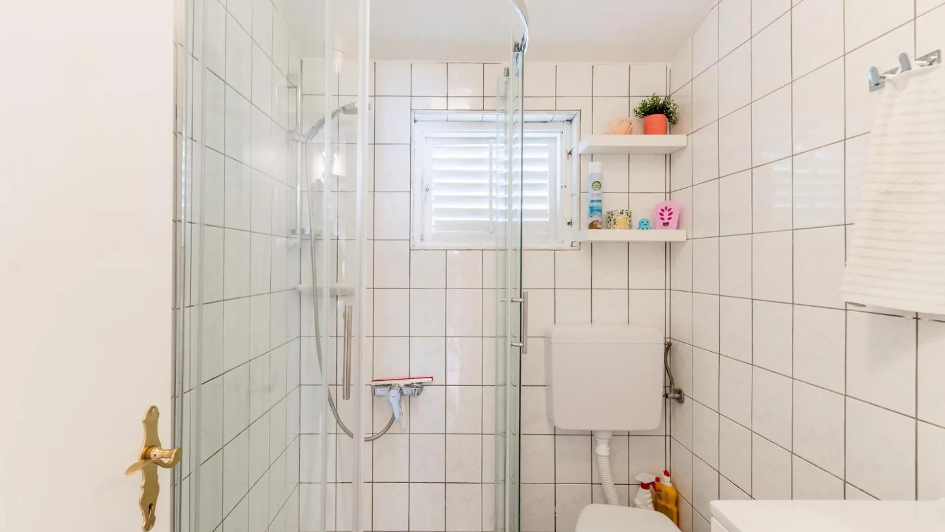 Apartment Siranovic ニン
