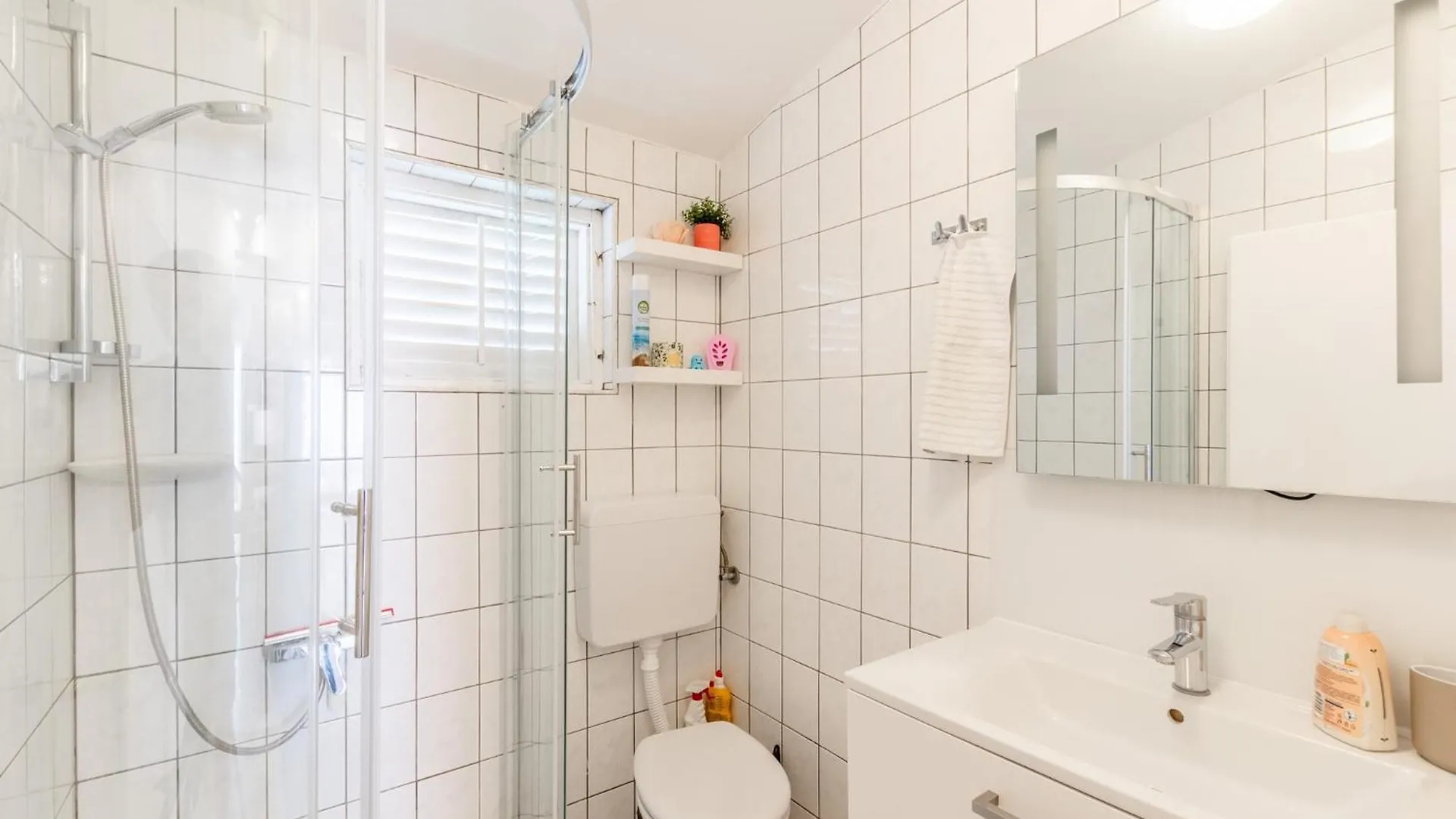 Apartment Siranovic ニン
